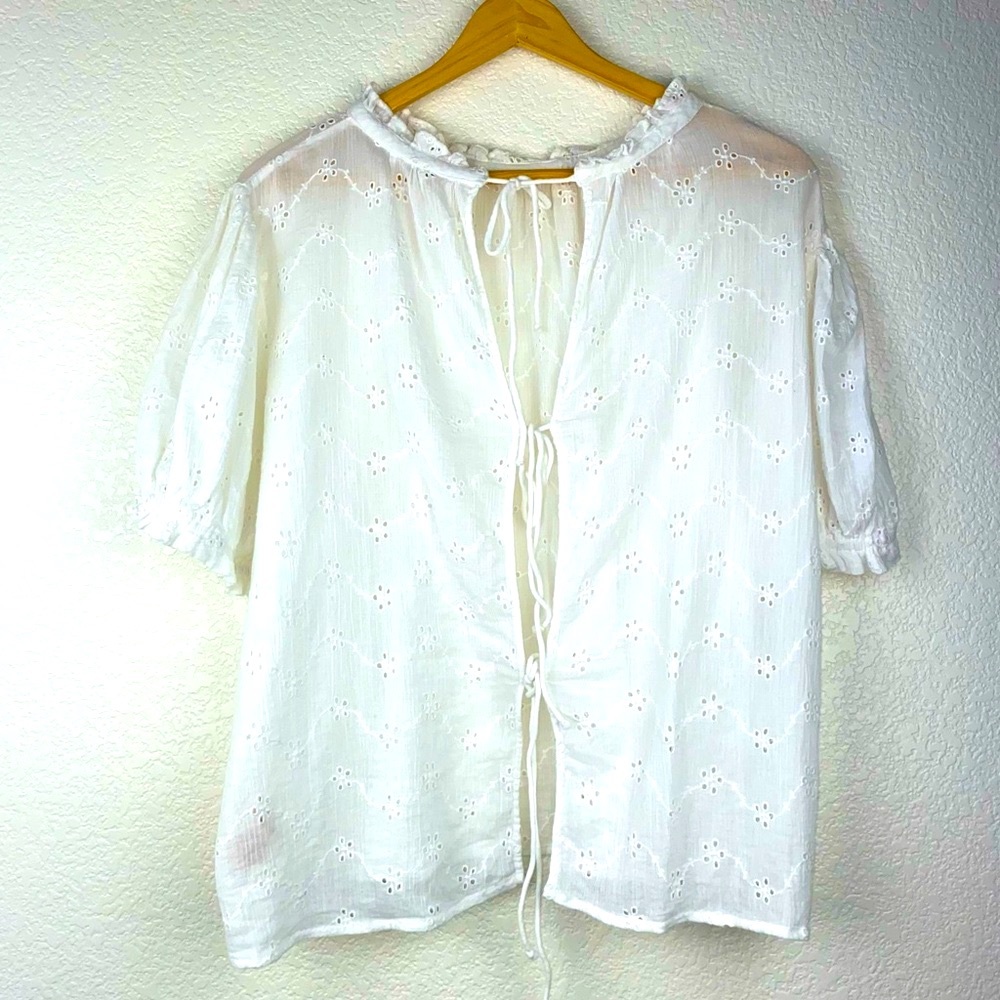 Free People White Eyelet Puff Sleeve Blouse Top - Picture 11 of 13